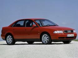 Audi A4 I (B5) Седан