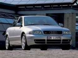 Audi S4 I (B5) Седан