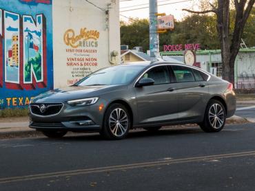 Buick Regal VI Лифтбек