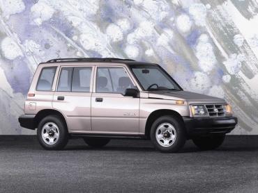 Chevrolet Tracker I Внедорожник 5 дв.