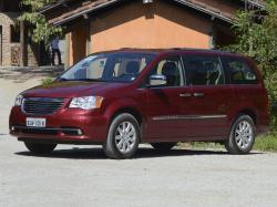 Chrysler Town & Country V Рестайлинг Chrysler Town & Country V Рестайлинг