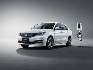 Dongfeng Aeolus E70
