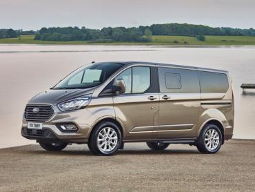 Ford Tourneo Custom I рестайлинг Минивэн SWB Ford Tourneo Custom I рестайлинг Минивэн SWB