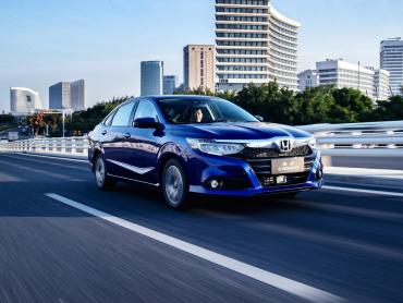 Honda Crider II Седан