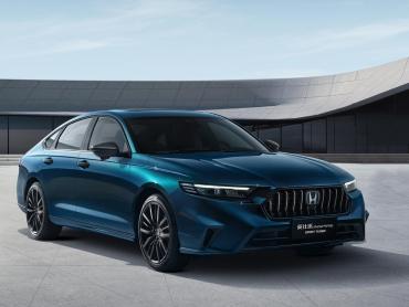 Honda Inspire VII Седан