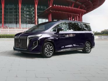 Hongqi HQ9