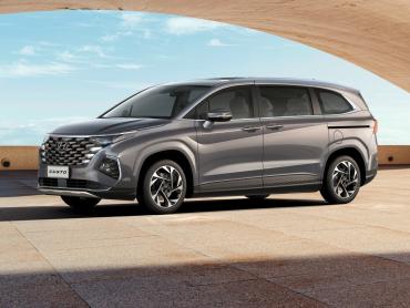 Hyundai Custo 1 Минивэн