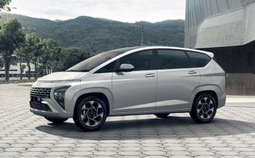 Hyundai Stargazer I Компактвэн