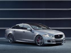 Jaguar XJR