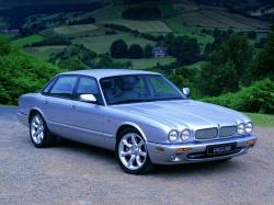 Jaguar XJR II (X308)