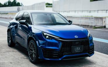 Lexus LBX I Внедорожник 5 дв. Morizo RR