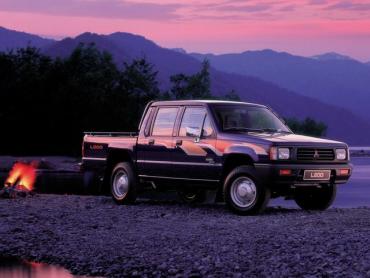 Mitsubishi L200 II Пикап Двойная кабина