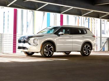 Mitsubishi Outlander IV Внедорожник 5 дв.