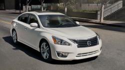 Nissan Altima V