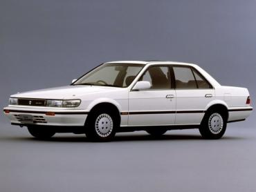 Nissan Bluebird IX Седан