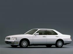 Nissan Cedric IX (Y33) Nissan Cedric IX (Y33)