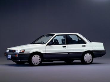 Nissan Liberta Villa n13 Седан Nissan Liberta Villa n13 Седан