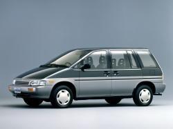 Nissan Prairie II (M11)