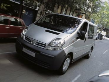 Nissan Primastar I Минивэн
