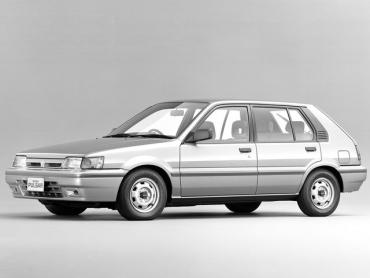 Nissan Pulsar III Хэтчбек 5 дв.