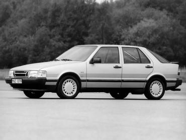 Saab 9000 I Лифтбек