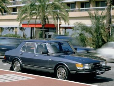 Saab 900 I Седан