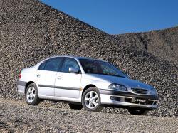 Toyota Avensis I Седан Toyota Avensis I Седан