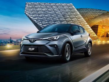 Toyota Izoa I Рестайлинг Внедорожник 5 дв.