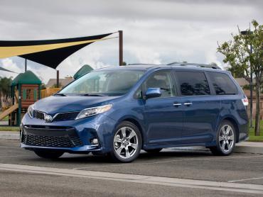 Toyota Sienna III Рестайлинг 2 Минивэн Toyota Sienna III Рестайлинг 2 Минивэн