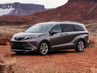 Toyota Sienna IV Минивэн Toyota Sienna IV Минивэн