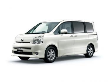 Toyota Voxy II Минивэн Toyota Voxy II Минивэн