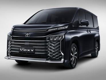 Toyota Voxy IV (R90) Минивэн Toyota Voxy IV (R90) Минивэн