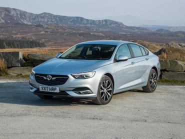 Vauxhall Insignia II Лифтбек Vauxhall Insignia II Лифтбек