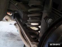 Installing a set of spacers to increase the ground clearance BMW 3er V (E9x) 323 i Lift Kits (leveling kits and coil spacer\strut spacer)