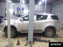 Chevrolet TrailBlaze install lift kit