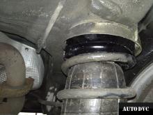Installing a set of spacers to increase the ground clearance Hyundai Creta Lift Kits (leveling kits and coil spring spacer\strut spacer)