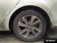 Installing a set of spacers to increase the ground clearance Kia Rio IV Sedan 2018 Lift Kits (leveling kits and coil spring spacer\strut spacer)