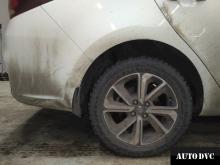 Installing a set of spacers to increase the ground clearance Kia Rio IV Sedan 2018 Lift Kits (leveling kits and coil spring spacer\strut spacer)