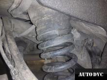 Installing a set of spacers to increase the ground clearance Mercedes ML Lift Kits (leveling kits and coil spring spacer\strut spacer)