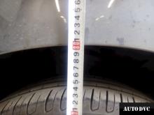 Installing a set of spacers to increase the ground clearance Honda Pilot Kits (leveling kits and coil spacer\strut spacer)