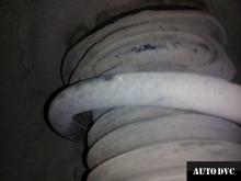 Installing a set of spacers to increase the ground clearance Honda Pilot Kits (leveling kits and coil spacer\strut spacer)