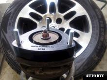 Installing a set of spacers to increase the ground clearance Acura MDX 2008 Lift Kits (leveling kits and coil spacer\strut spacer)