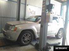 Installing a set of spacers to increase the ground clearance Jeep Grand Cherokee III (WK) Lift Kits (leveling kits and coil spacer\strut spacer)