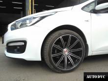 Installing a set of spacers to increase the ground clearance Kia Ceed SW Lift Kits (leveling kits and coil spacer\strut spacer)