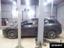 Installing a set of spacers to increase the ground clearance Kia Cee'd II Lift Kits (leveling kits and coil spring spacer\strut spacer)