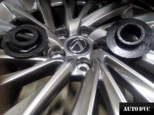 Installing a set of spacers to increase the ground clearance Lexus GS 350 Lift Kits (leveling kits and coil spacer\strut spacer)