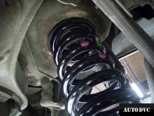 Installing a set of spacers to increase the ground clearance Mercedes-Benz GLK-klasse Lift Kits (leveling kits and coil spacer\strut spacer) 