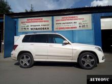 Installing a set of spacers to increase the ground clearance Mercedes-Benz GLK-klasse Lift Kits (leveling kits and coil spacer\strut spacer) 
