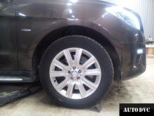Mercedes-Benz M-klasse II (W164) ML350 install lift kit