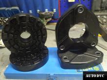 Installing a set of spacers to increase the ground clearance Mercedes-Benz V-klasse II Lift Kits (leveling kits and coil spacer\strut spacer)